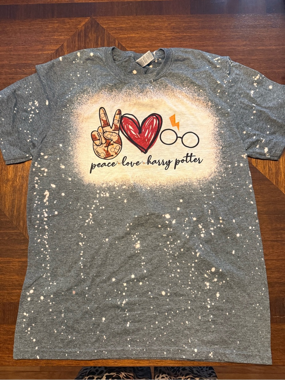 Peace Love Harry Potter Graphic Tee - Gray